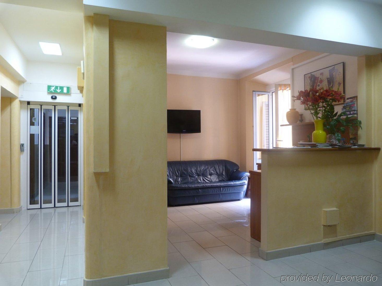 Hotel Aurora Milán Interior foto
